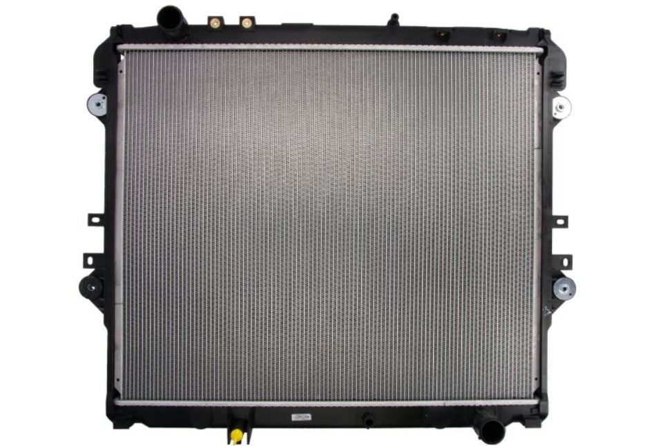 RADIADOR AGUA HILUX 2016- CAJA MANUAL